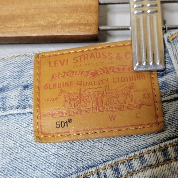 Levis 501 Womens 25 Festival Boho Grunge Distressed High Rise Denim Cutoff Short - Picture 3 of 8